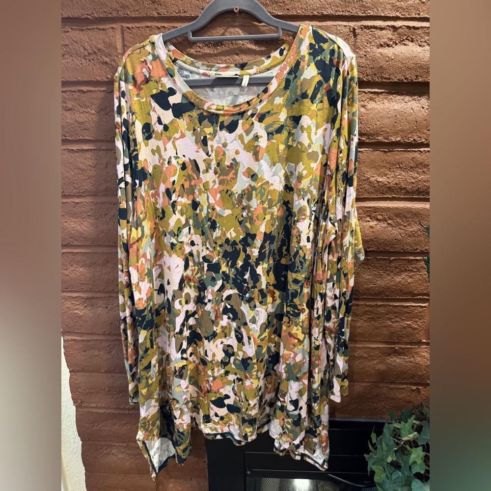 LOGO by Lori Goldstein 3/4 Sleeve‎ abstract Print Knit Top 2X